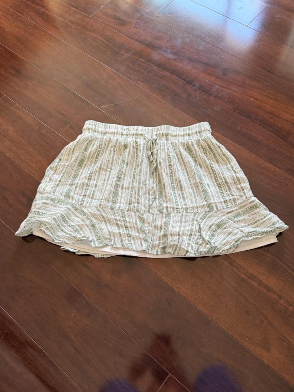 EUC - Forever 21 - Boho Ruffle Mini Skirt - Woman's Small